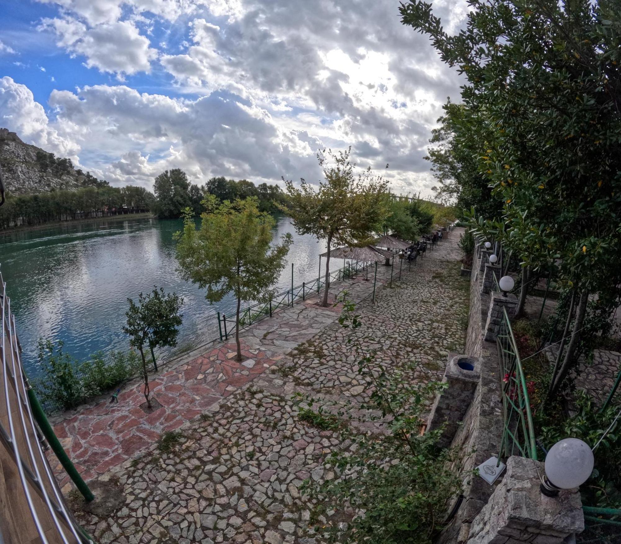 Buna Park Hotel Шкодер Екстер'єр фото