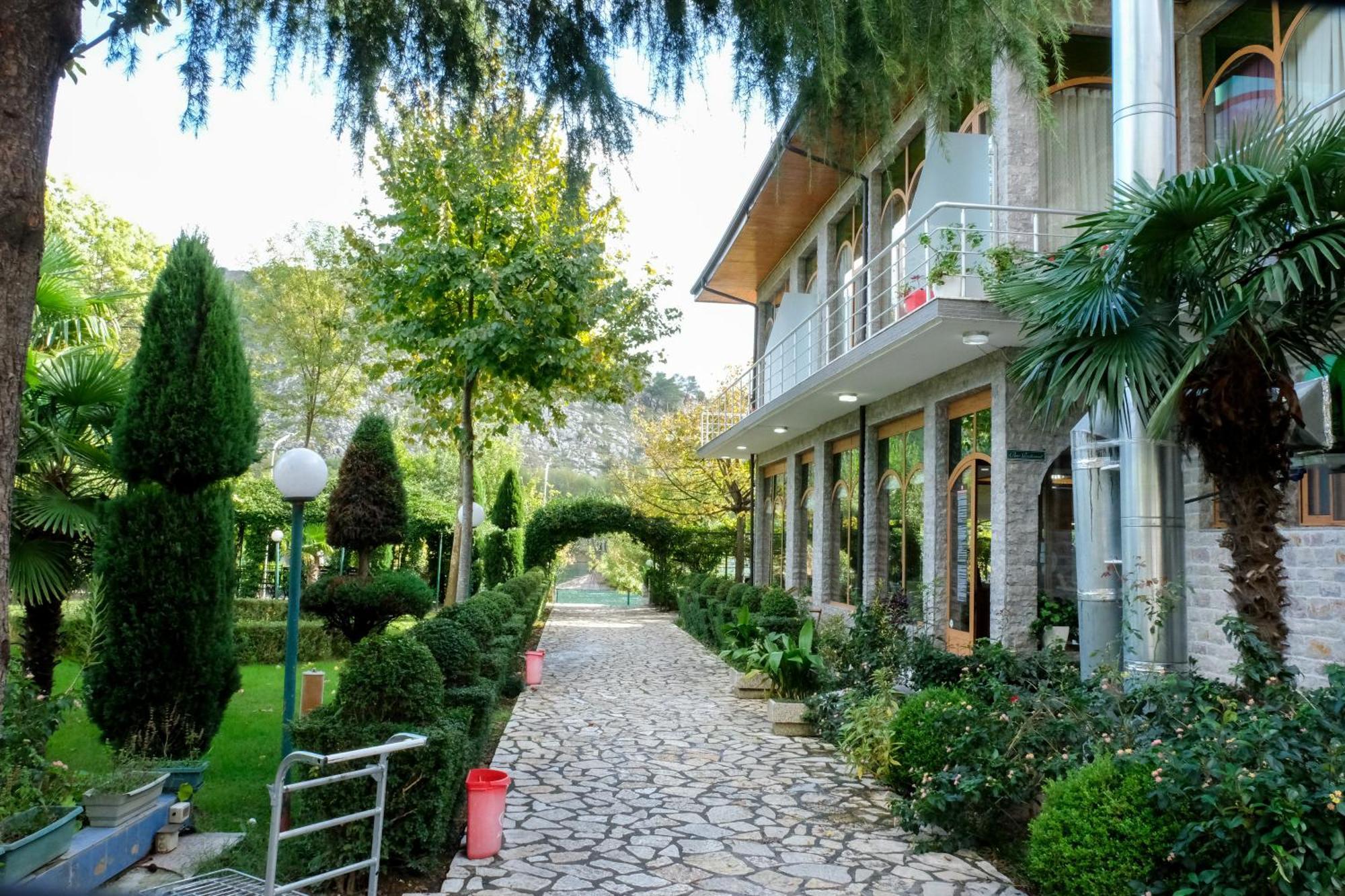 Buna Park Hotel Шкодер Екстер'єр фото