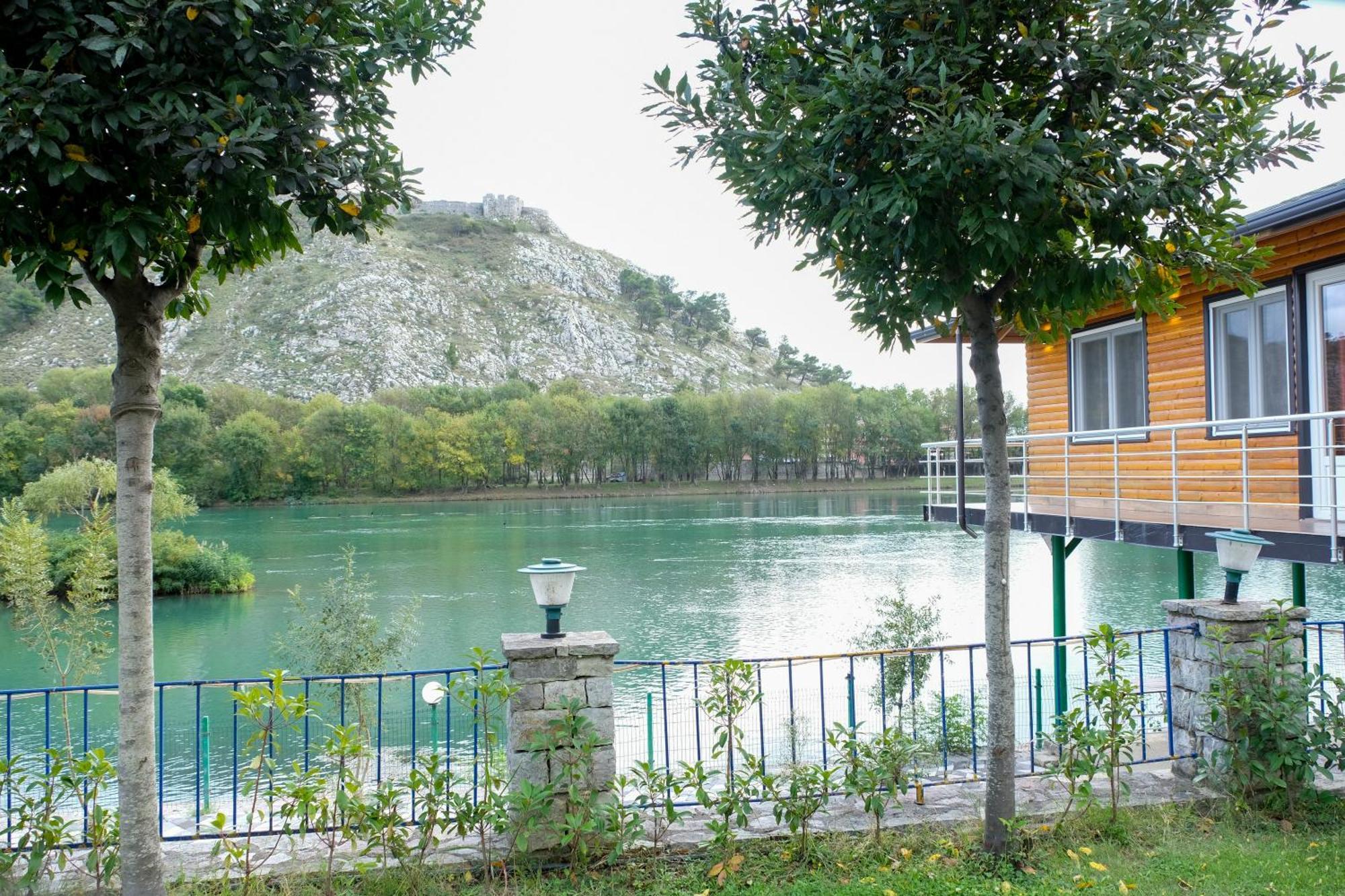 Buna Park Hotel Шкодер Екстер'єр фото