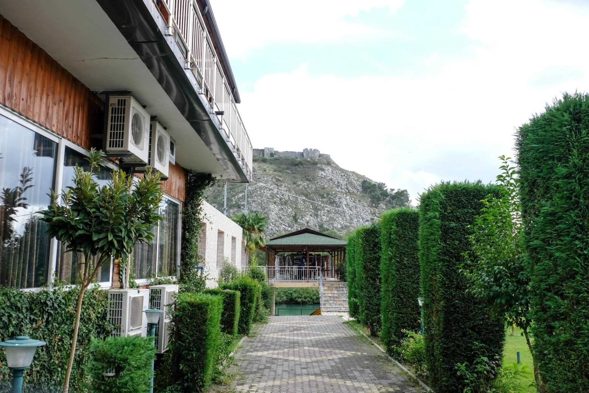 Buna Park Hotel Шкодер Екстер'єр фото