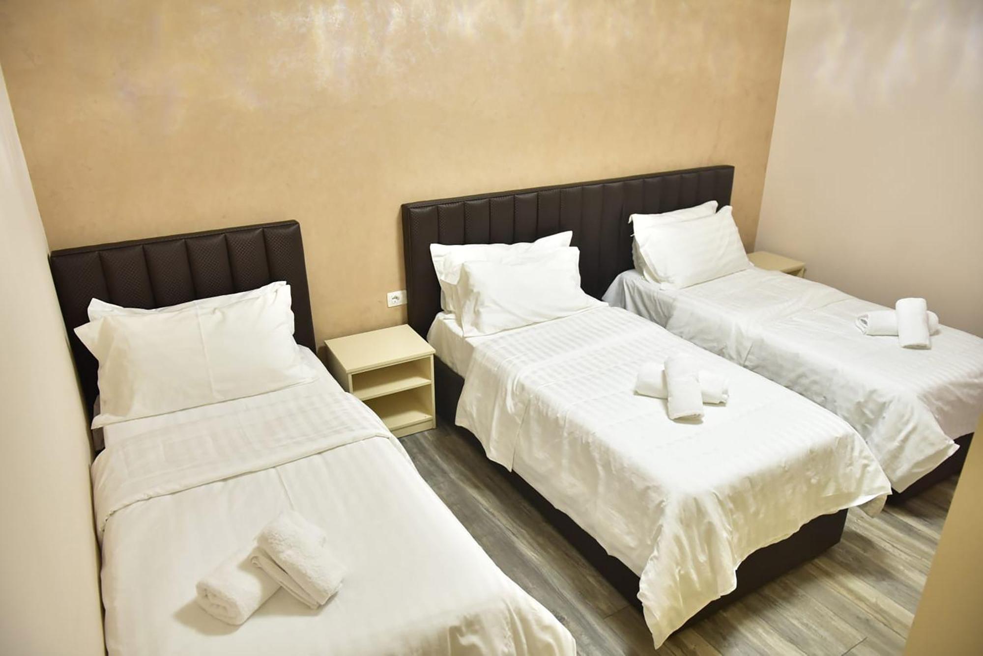 Buna Park Hotel Шкодер Екстер'єр фото